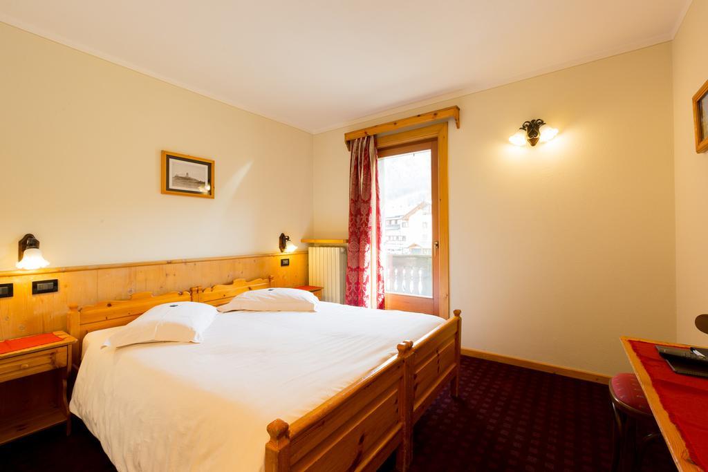 Hotel Pontiglia Livigno Luaran gambar